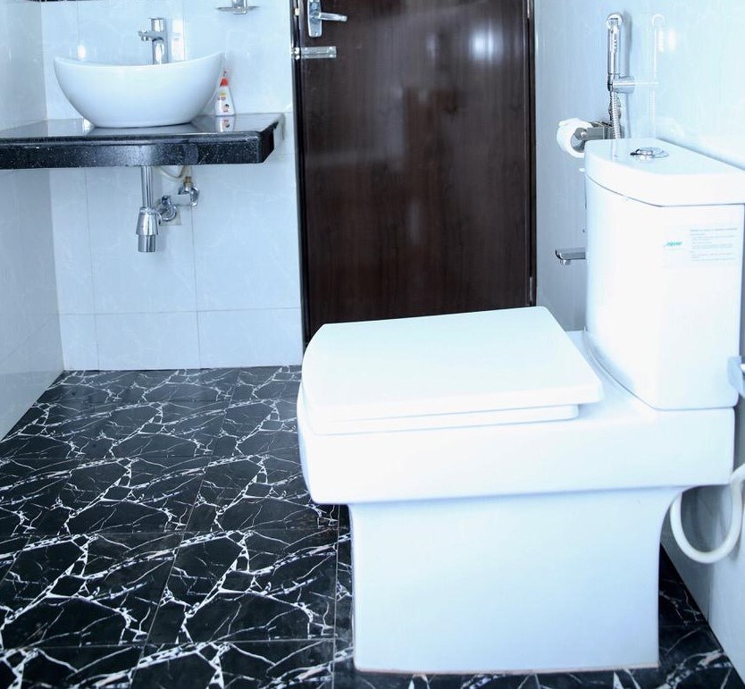 Lar Amorosa Studios - Tap to explore photos