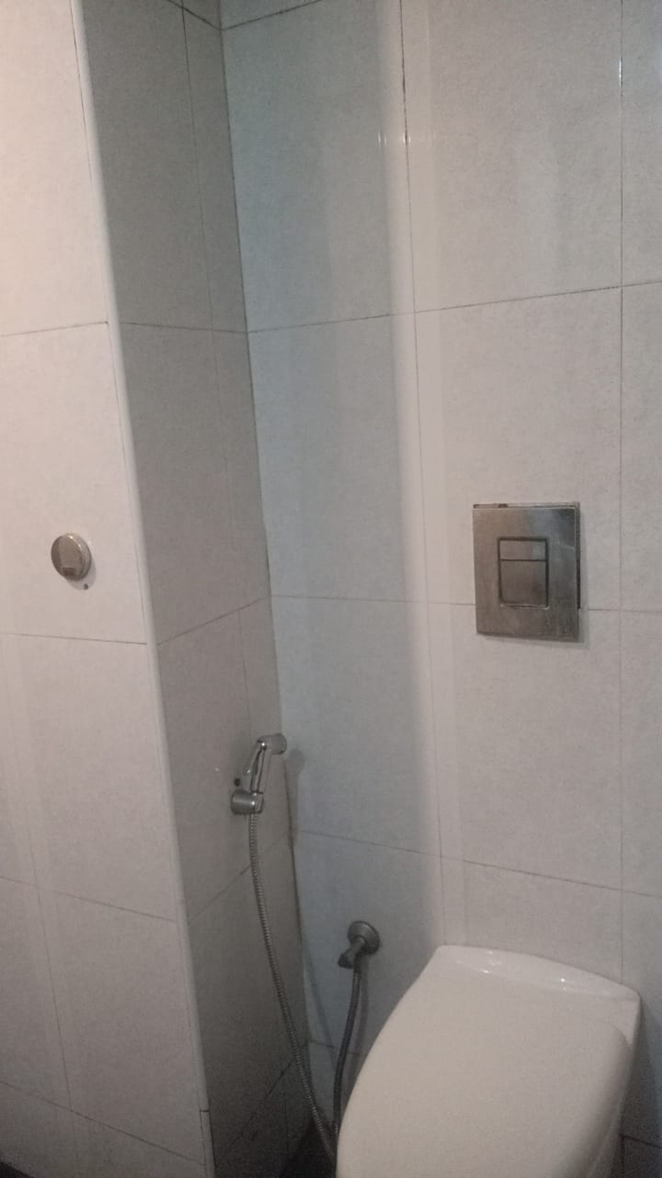 Hotel AMRs Evvergreen - Tap to explore photos
