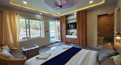 Karwaan- By The Ganges Room Type - Premium Room with Ganga View