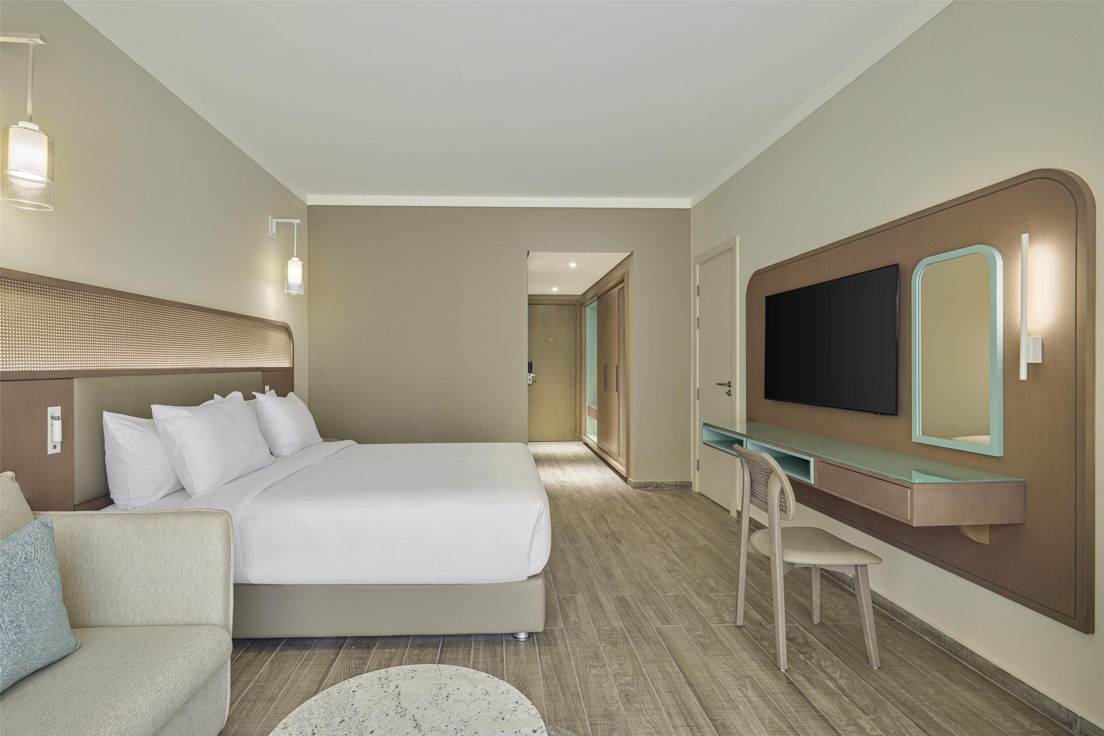 DoubleTree by Hilton Mangroovy El Gouna Resort - Tap to explore photos