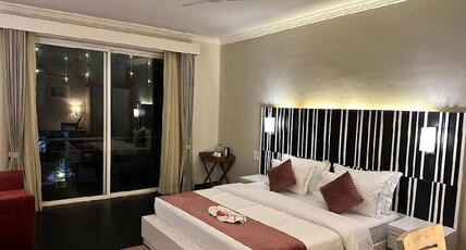 WaveCrest Morjim By Joy Stays Room Type - Double Executive