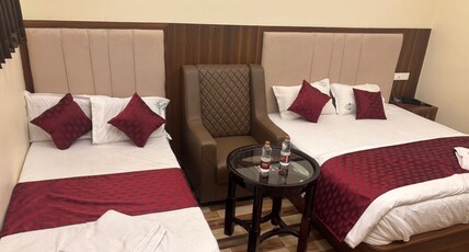 Hotel Gokulam Grand A/C Luxury Rooms Room Type - Master Room for Family Hotel Gokulam Grand A/C Luxury Rooms Room Type - Master Room for Family