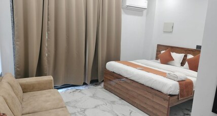 Hotel Deora Room Type - DELUXE ROOM