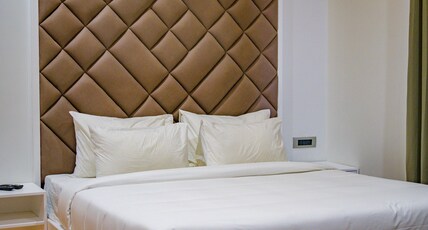 HOTEL RED STONE Room Type - Family Room