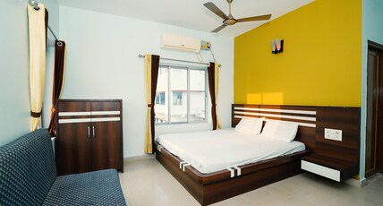 Blooming Star Room Type - Deluxe Balcony View Room