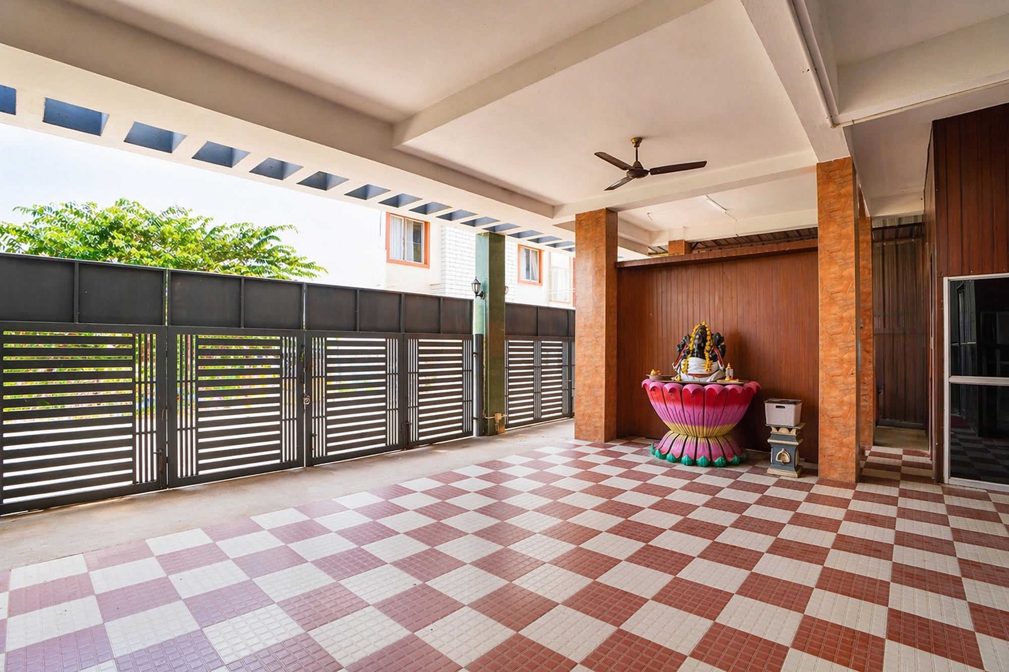 FabHotel Madras Residency - Tap to explore photos