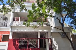 La Carnival Villa