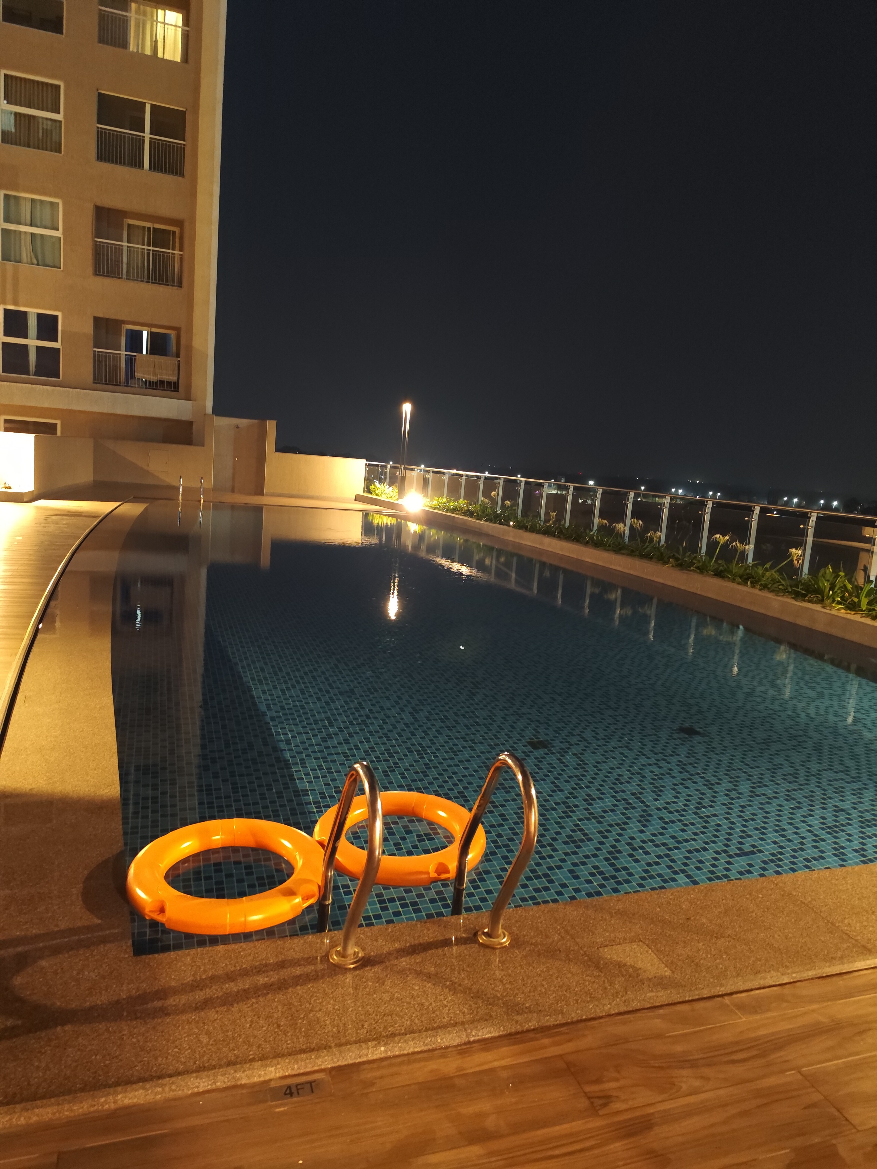 2 BHK Fully Furnished Apartment - Tap to explore photos