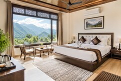 Skywood Resort