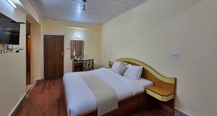 Hotel Amar Palace Room Type - Semi Deluxe Room