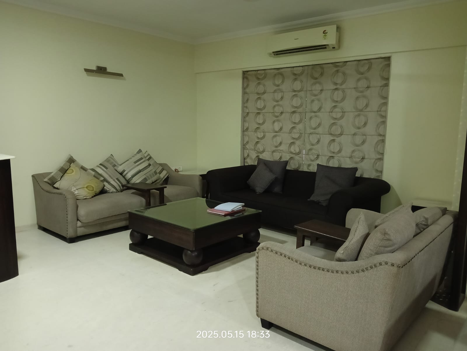 Balaji apartment 1 crystal bay Kalyani Nagar - Tap to explore photos
