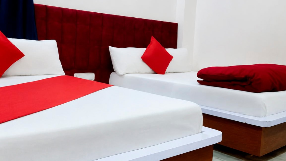 Hotel Radhe Inn - Tap to explore photos