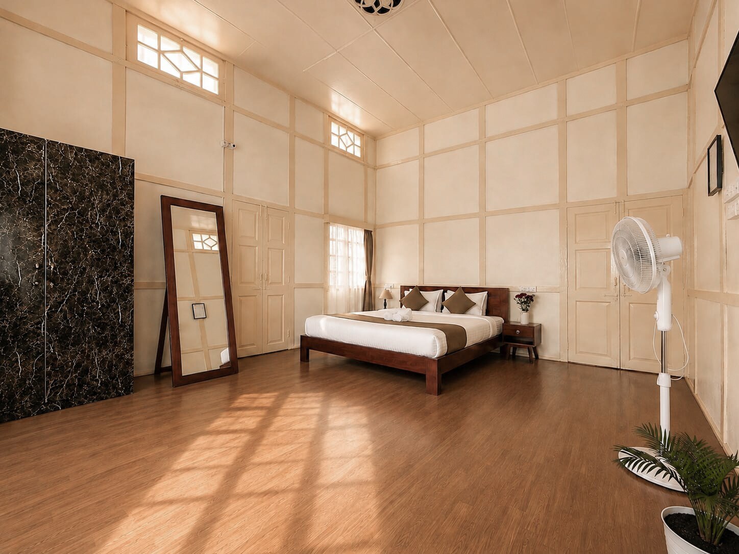 OOtO Homestay - Tap to explore photos