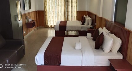Moonline | Valley-view Rooms and Restaurant Room Type - TWIN BED DELUXE NON AC ROOM