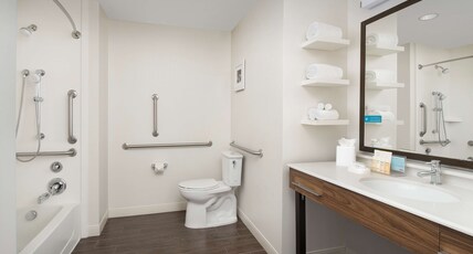 Hampton Inn & Suites Phoenix/Tempe Room Type - 1 KN ACC TUB STUDIO NOSMOK