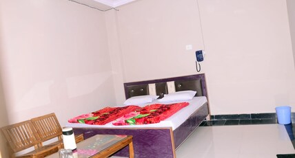 Royal Classic  Room Type - Deluxe Non Ac Room