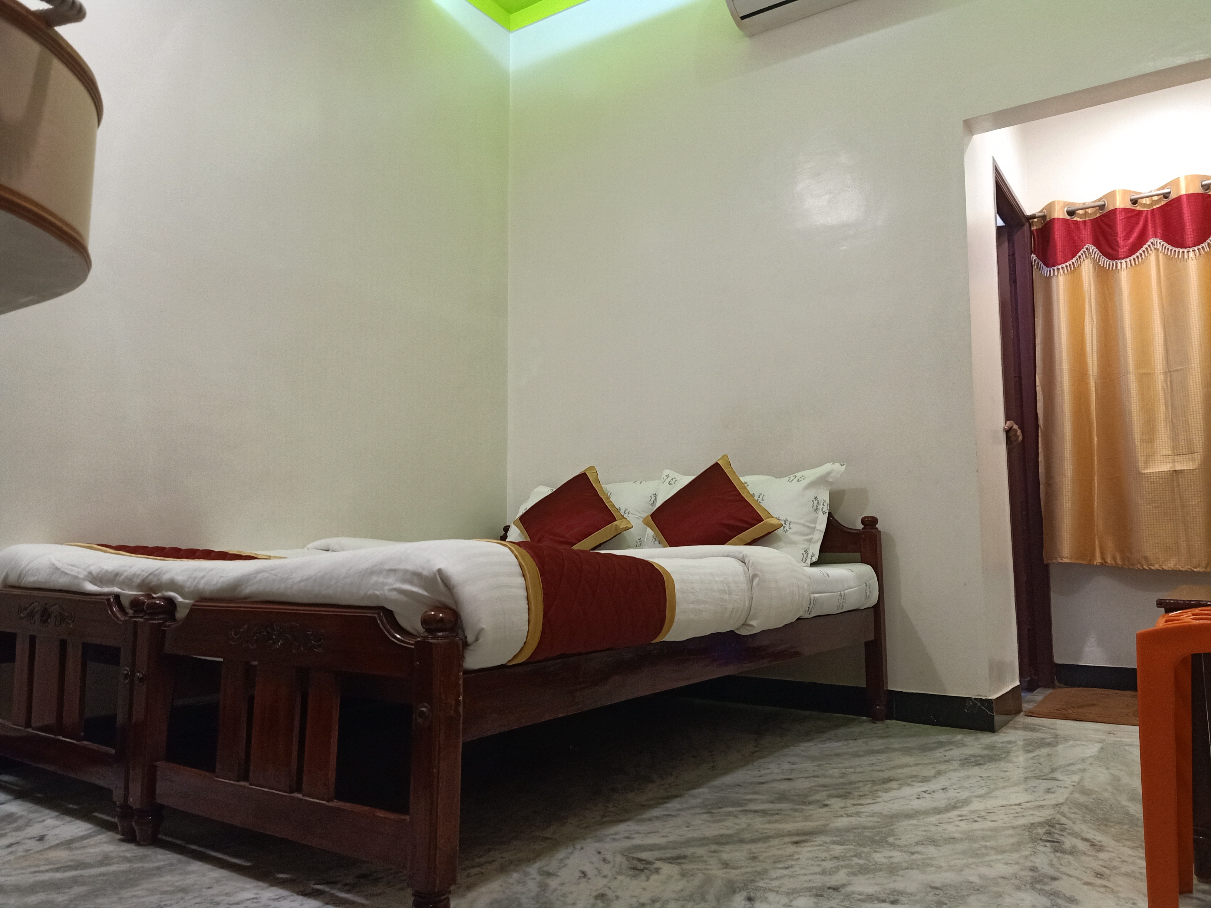 Aira Park Hotel - Tap to explore photos