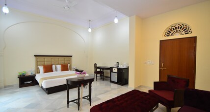 Aaram Baagh- By Pachar Group Room Type - Royal Suite Room (With Pool)