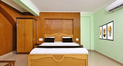 Townhouse City Centre Gwalior Formerly Hotel Sunbeam Room Type - Classic Townhouse City Centre Gwalior Formerly Hotel Sunbeam Room Type - Classic