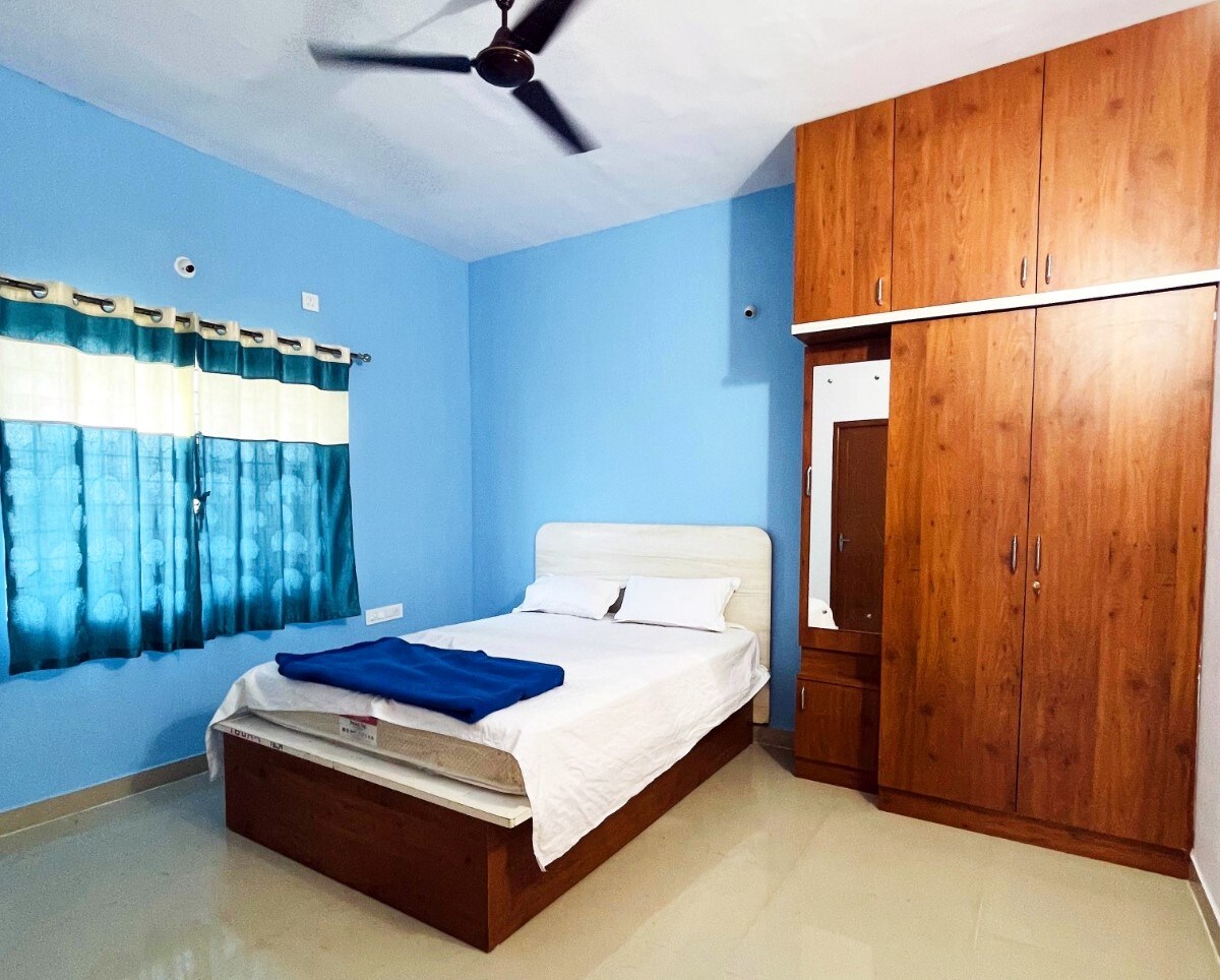 Dhruva Service Apartment Near Wonderla - Tap to explore photos