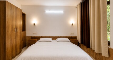 Cozy Corner Room Type - Royal Suite