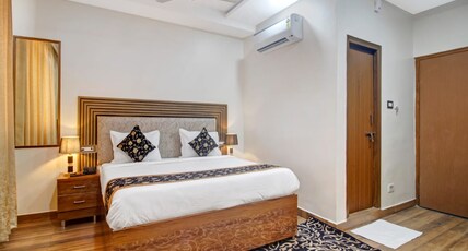 SUPERB HOTELS Room Type - Super Deluxe Room