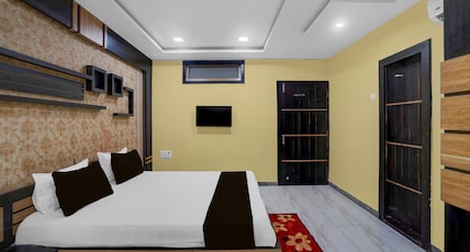 Collection O Begusarai Junction Formerly Akhand Param Room Type - Classic