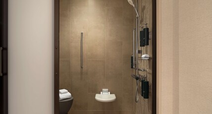 DoubleTree by Hilton Osaka Castle Room Type - KING ACCESSIBLE ROOM