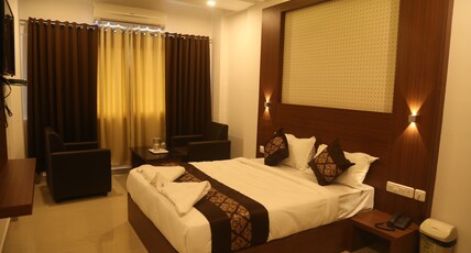 One Day Palace Room Type - Luxury AC Room