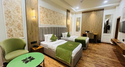 RED LEAF HOTELS Room Type - Executive Twin Room
