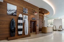 Hampton Inn & Suites by Hilton Santa Monica