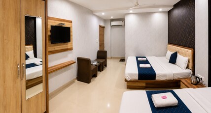 Hotel Manish International Room Type - Standard Family Room