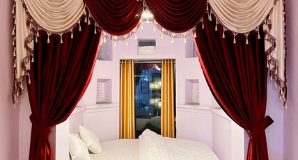 KOTA KUNJ HERITAGE Room Type - Deluxe King Room With Pool