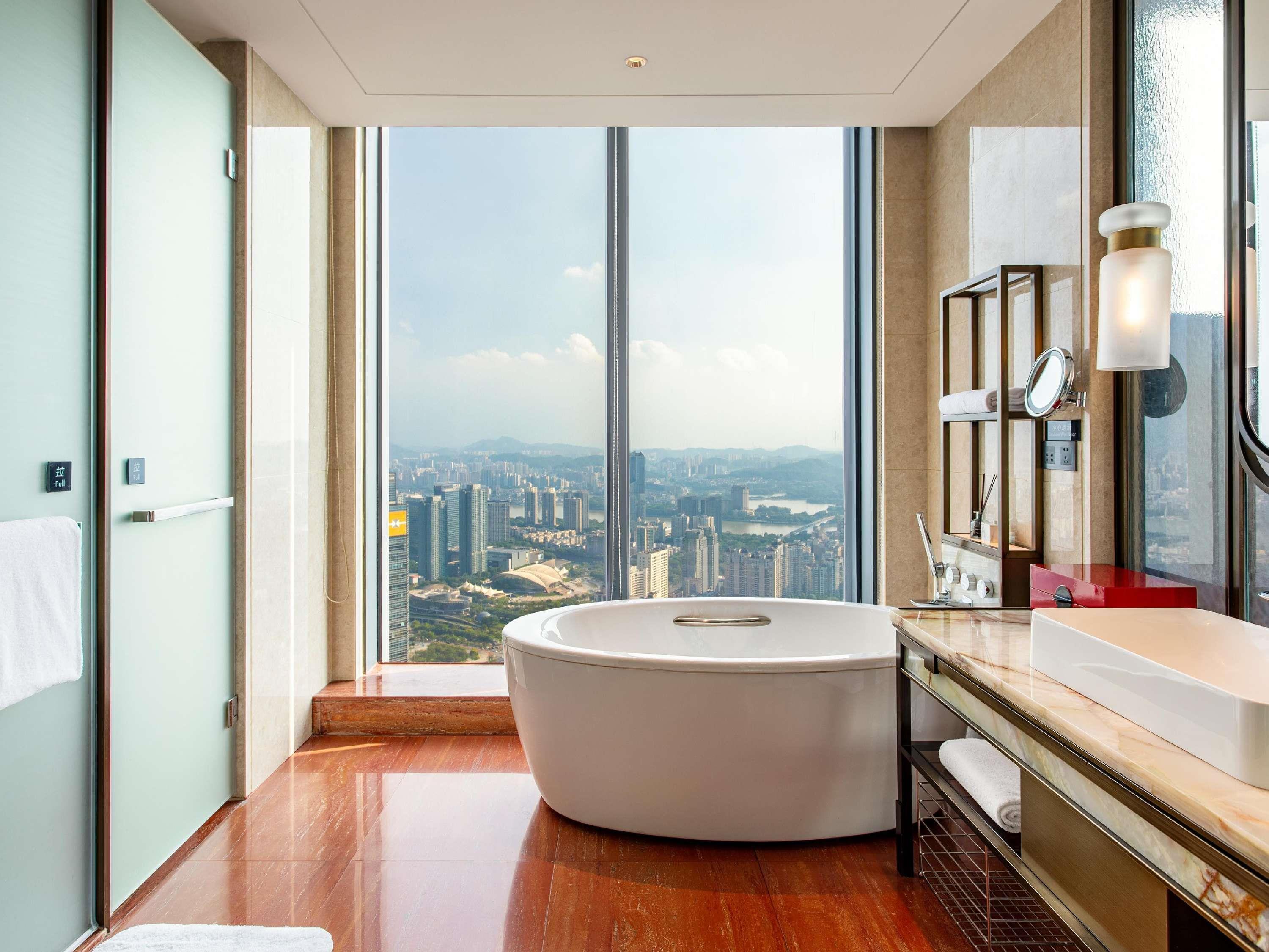 Pullman Huizhou Kaisa - Tap to explore photos