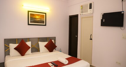 Mauryan Express Hotel Devli Khanpur Room Type - Standard Room