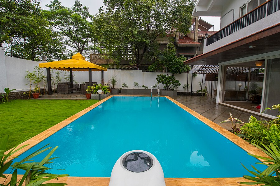 StayVista | EL Lodge 3 BHK Pool Villa - Tap to explore photos