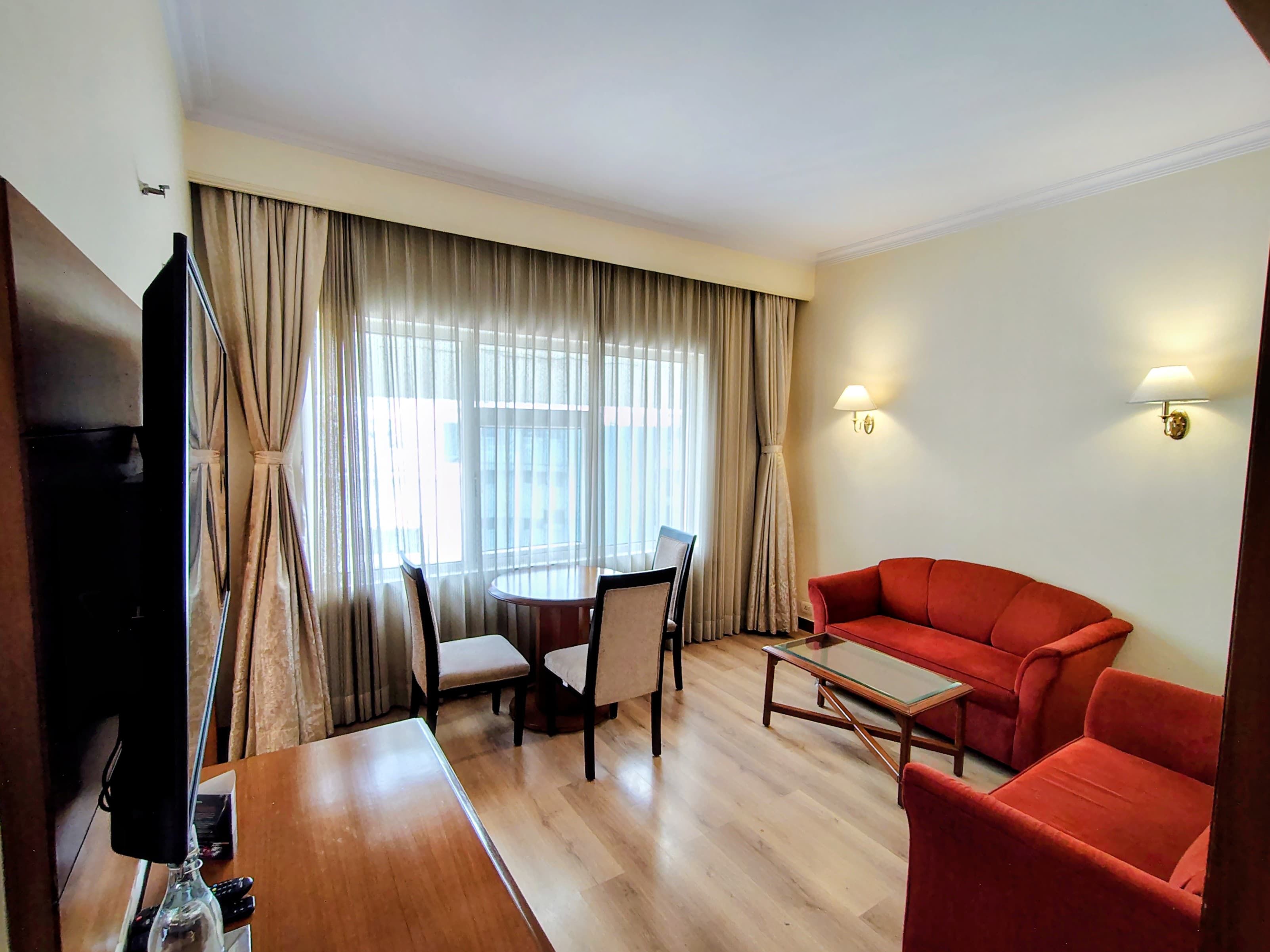 Peerless Hotel Kolkata - Tap to explore photos