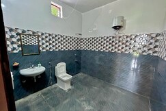 luxury farmhouse with swimming pool