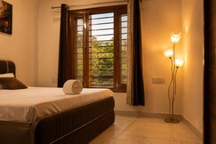 Shivasana Stays Cozy 1BHK Mountain Valley Views