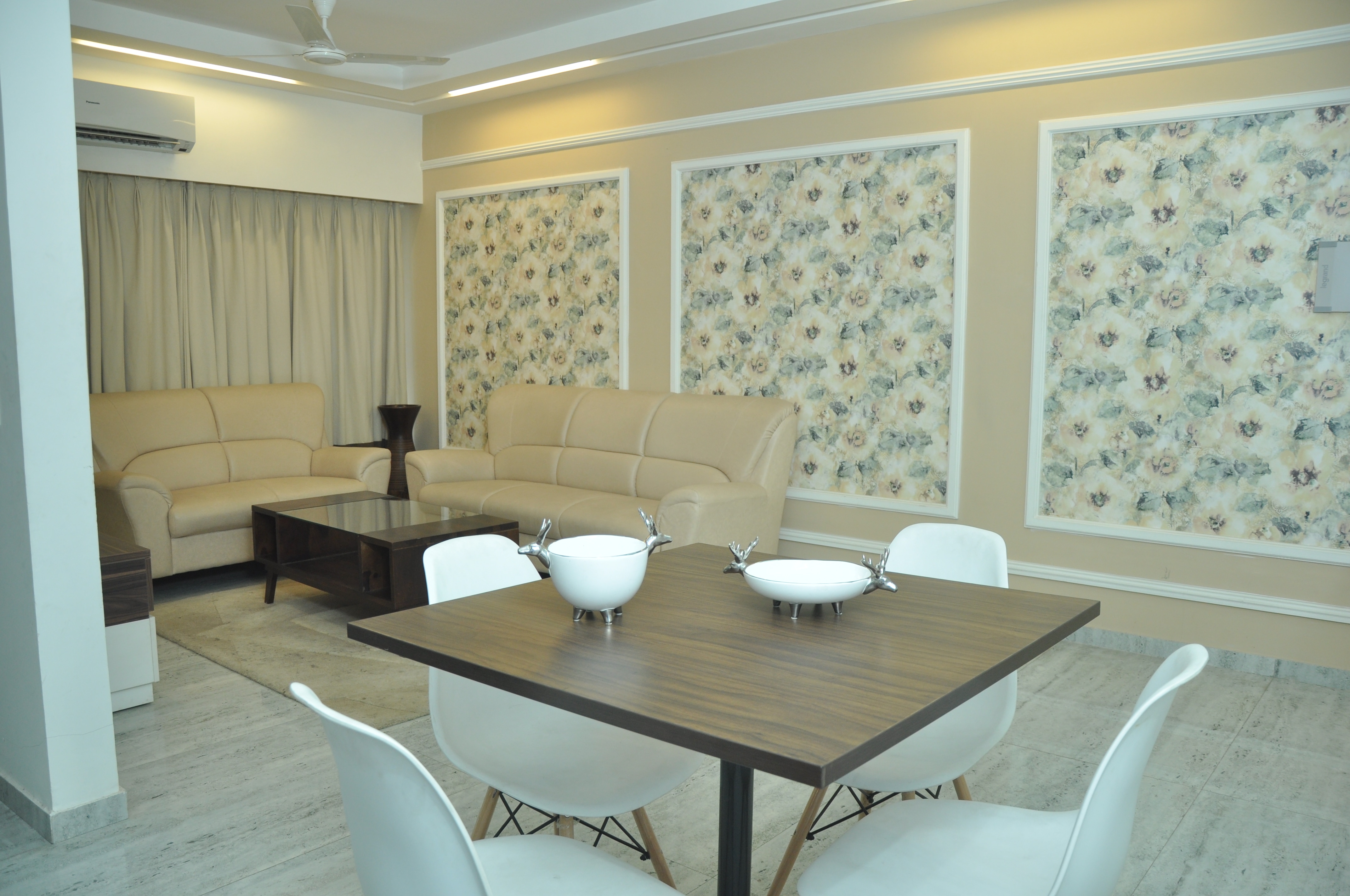 VVIP SUITES THE TROT - Tap to explore photos
