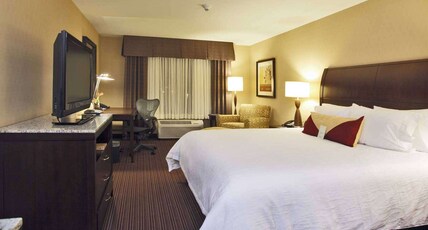 Hilton Garden Inn Clovis Room Type - 1KNG MOB HEARING ACC W TUB