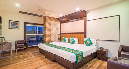 Treebo Ivory Inn Room Type - Premium Room