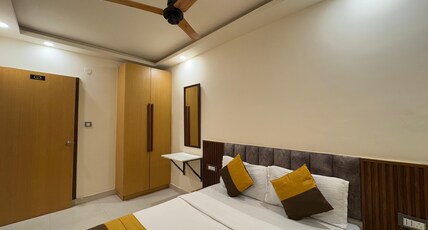 Hotel R K Kormangala Room Type - Family Room