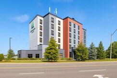 Holiday Inn & Suites MISSISSAUGA WEST - MEADOWVALE