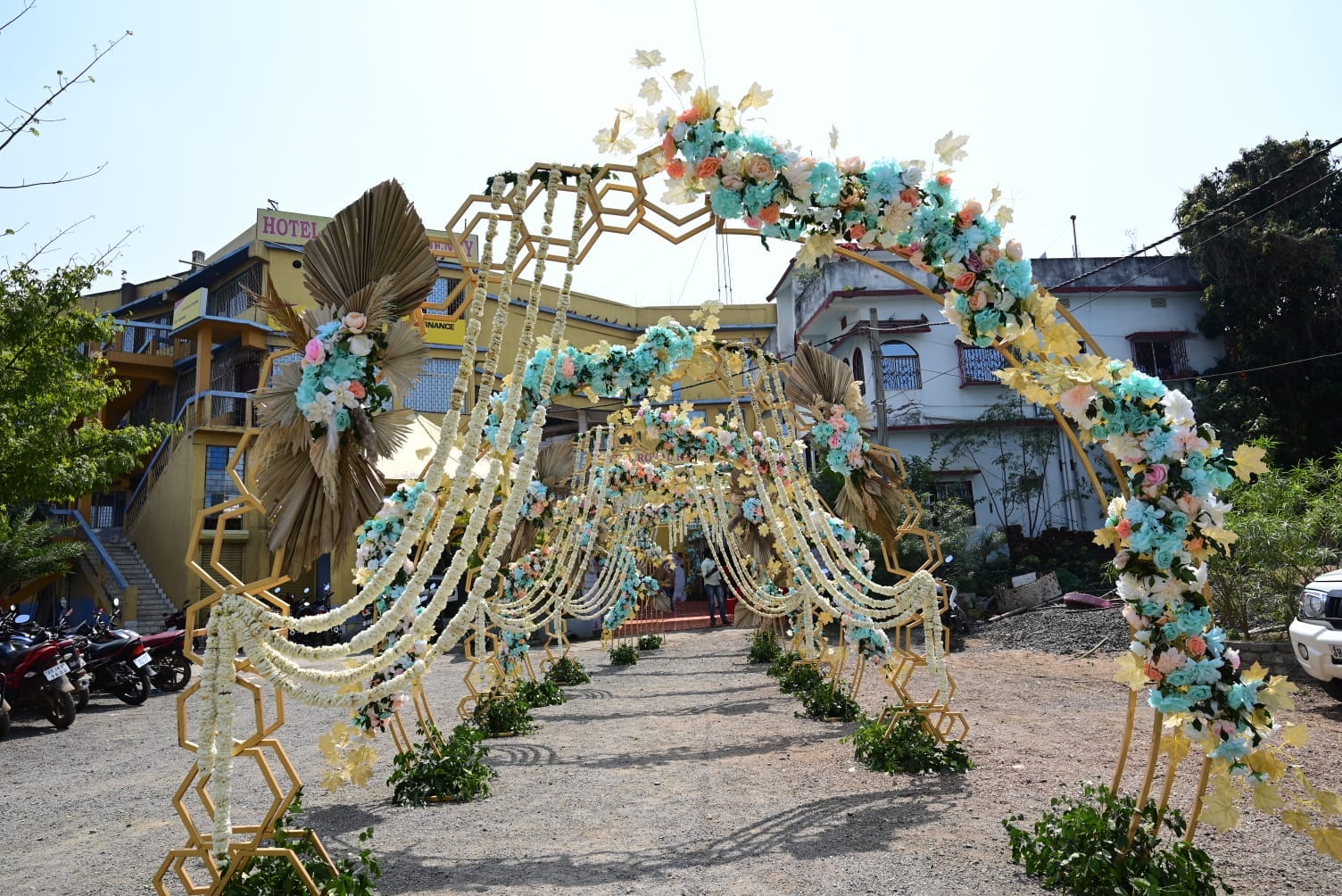 Hotel Royal Residency - Tap to explore photos