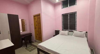 Sun Shine Residency Room Type - Deluxe AC Room