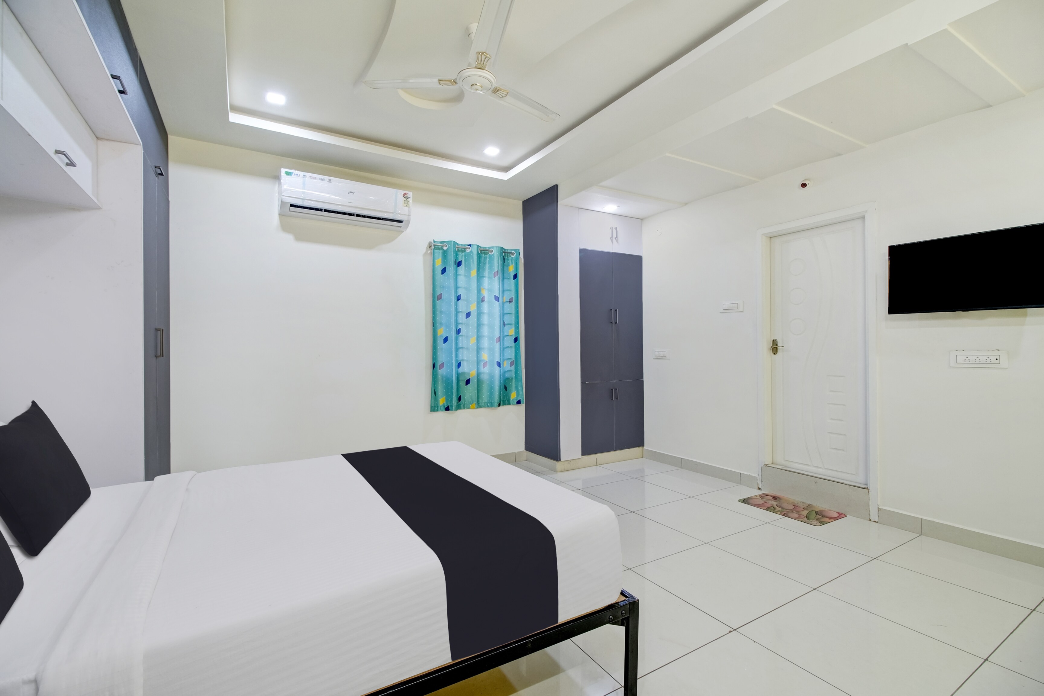 OYO Hotel O Amaravathi Road Annapurna Nagar - Tap to explore photos