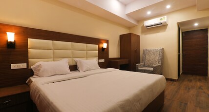 FabHotel Blueark Room Type - Deluxe Room