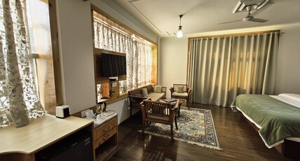 Hotel Grand Habib Room Type - Premium Room with Bathtub