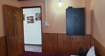 Hotel Hridyam Niwas Room Type - Deluxe Room